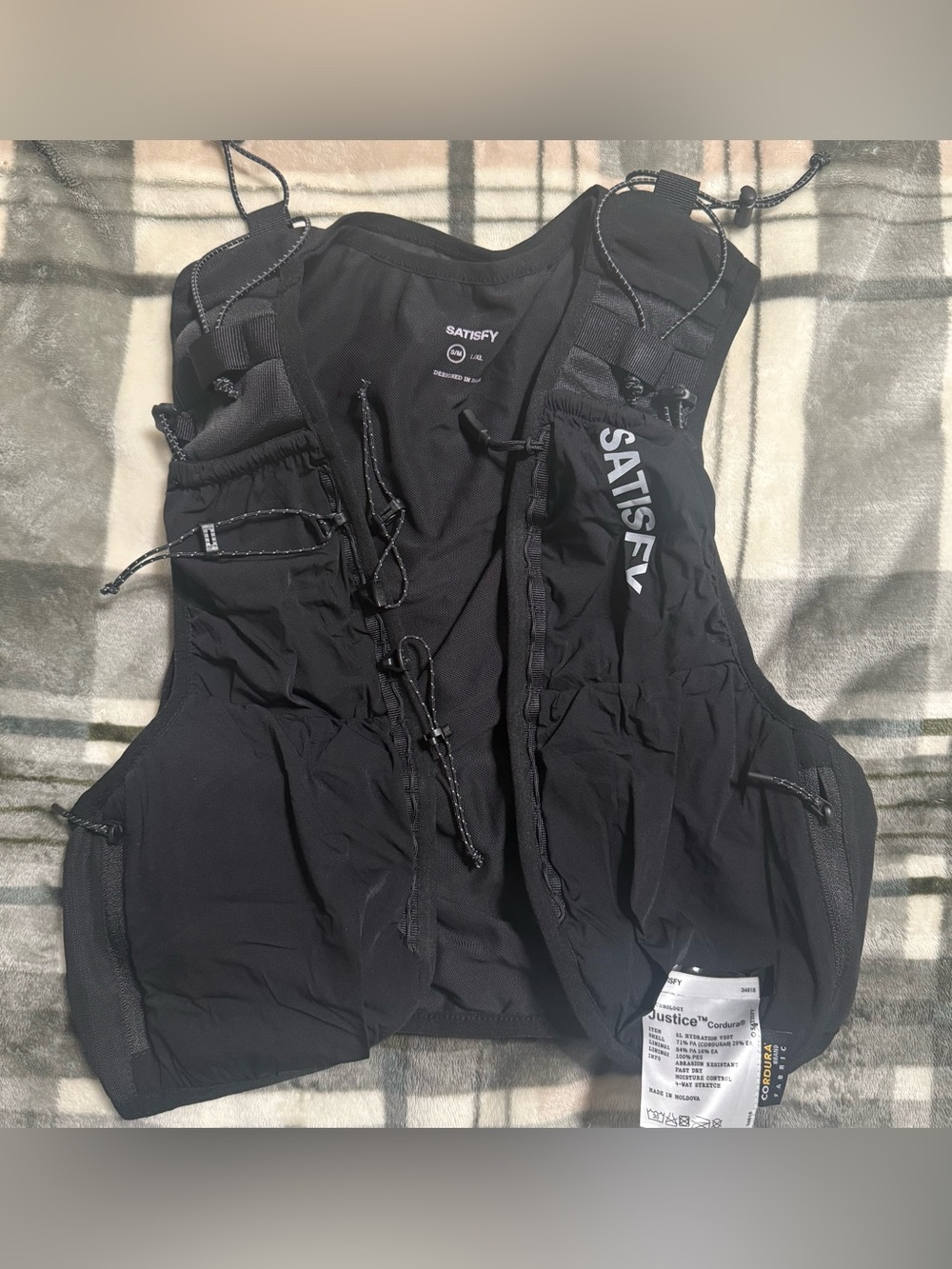 Satisfy running vest